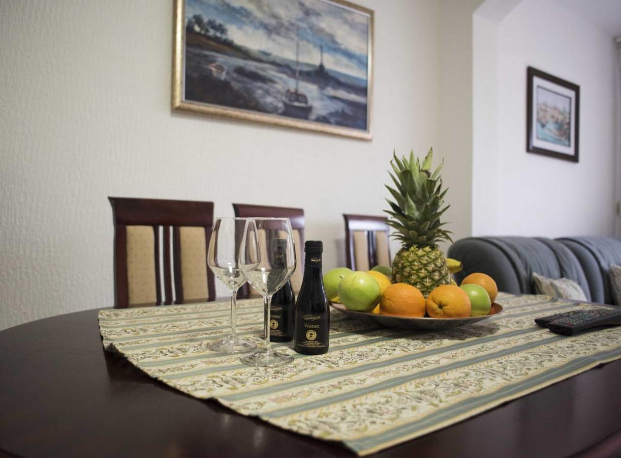 Porodicni Apartamento Ilha Ilha Sveti Stefan Exterior foto